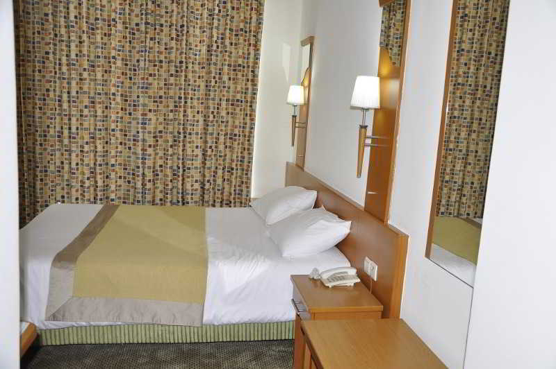 Gorillas City Centre Hotel คิกาลี ภายนอก รูปภาพ